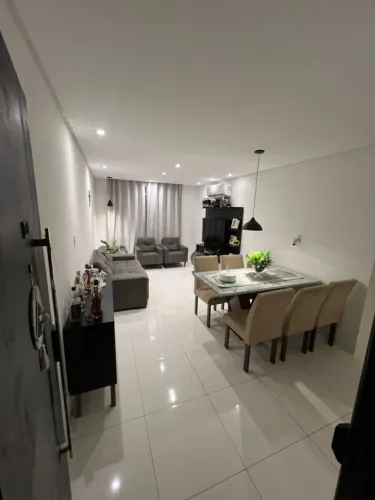 APARTAMENTO A VENDA 4/4 NO CONDOMINIO FRANCISCO MOREIRA