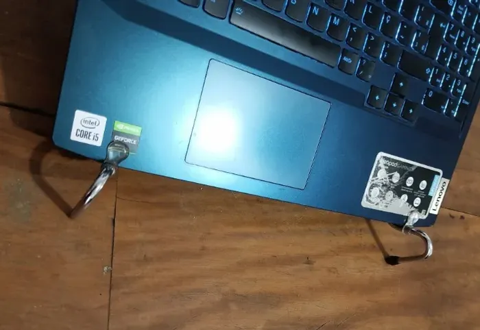 SUPORTE PARA NOTEBOOK 