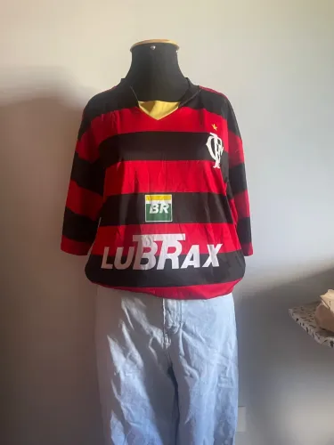 Camiseta do Flamengo retrô