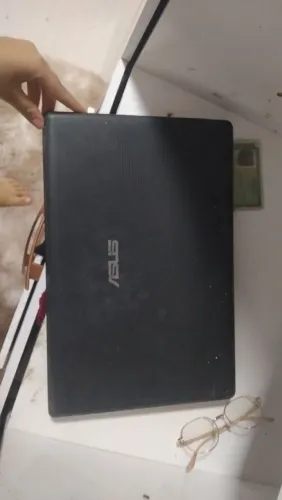 Notebook Asus - Funciona normal, para retirada HOJE - R$349