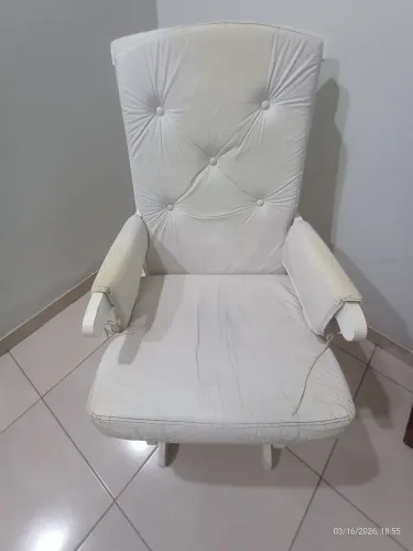 Poltrona de amamentação de balanço