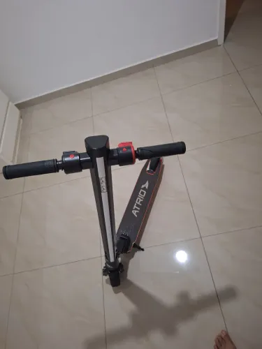 Patinete eletrico atrio