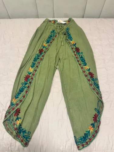 PANTALONA MARCA VILLA INDIANA