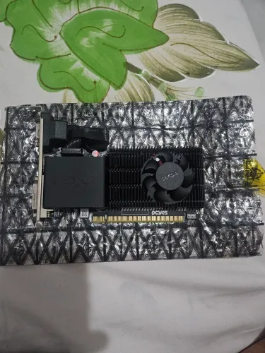 Placa de video Gt 610 2gb Pcyes Seminova