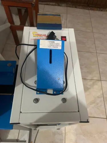 Máquina para chinelo
