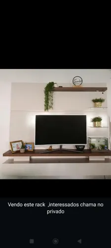 Vendo rack bem conservado , telefone para contato *