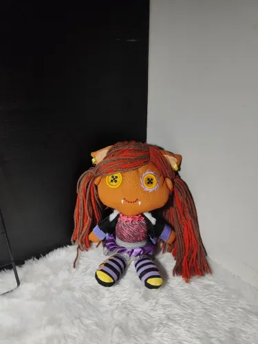 Boneca Monster High Clawdeen pelúcia g1