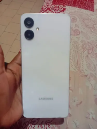 Samsung galaxy A06