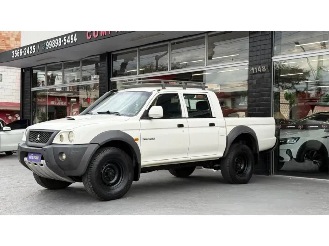Mitsubishi L200 L 2.5 4X4 CD Turbo Diesel 2010