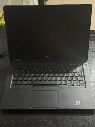 Notebook DELL Processador: i5 7Geração Memória ram: 8GB Teclado retroiluminado