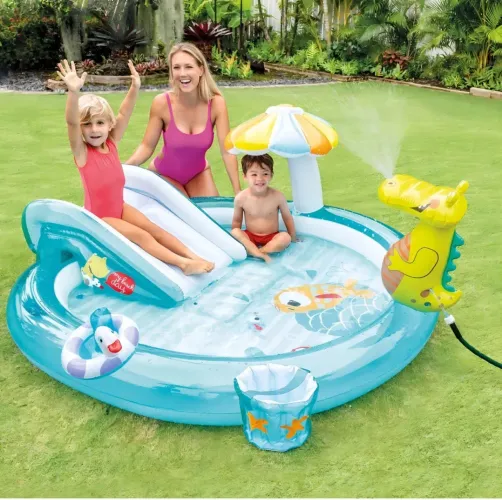 Piscina infantil inflável com escorregador 