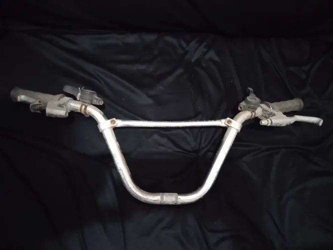 GUIDÃO DE ALUMÍNIO PARA BICICLETA