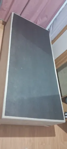 Cama box