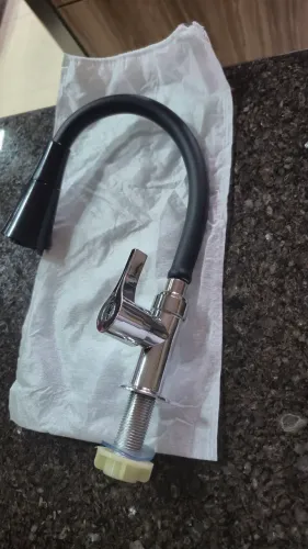 Vendo torneira flexível de bancada