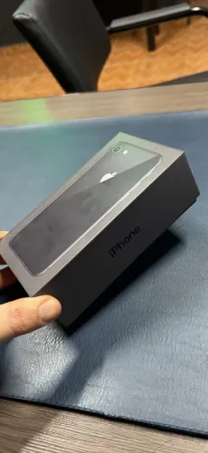 iPhone 8