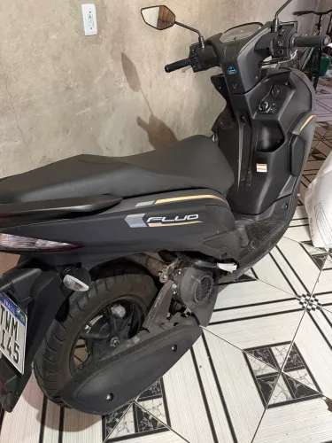 Yamaha Fluo ano 2027