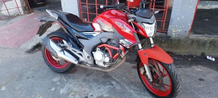 Vendo ou troco por moto menor