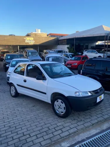 Chevrolet Celta 1.0/super/n.piq.1.0 MPFI VHC 8V 3P 2001