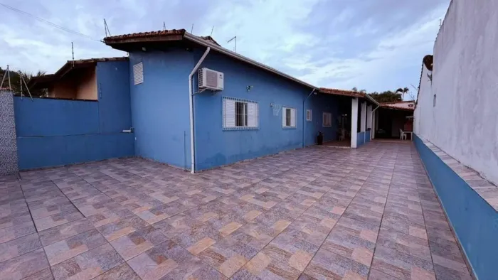 Casa com 3 quartos à Venda, Grandesp - Itanhaém