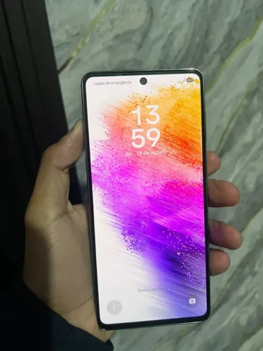 Samsung A73 128 GB e 8 de Ram