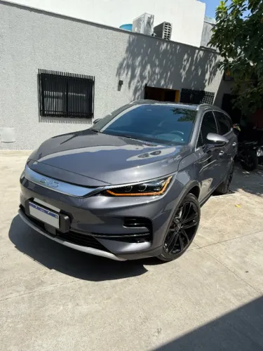 BYD Tan EV 4X4 (elétrico) 2025