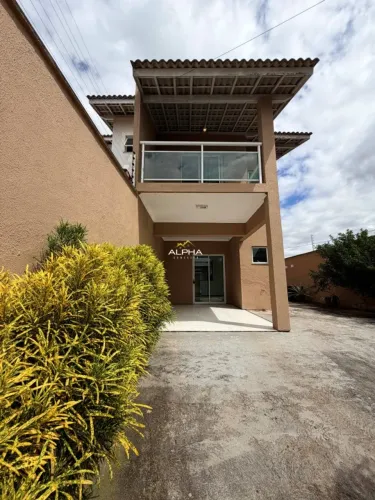 Casa para Venda em Eusébio, Coité, 3 dormitórios, 2 suítes, 3 banheiros, 2 vagas