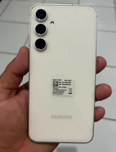 S23 Fe semi novo
