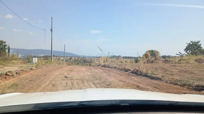 Lote 500 metros em Jundiaí, condomínio.