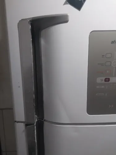 Refrigerador Brastemp BRM48N Frost Free 403 litros com Painel Eletrônico e 2 Portas