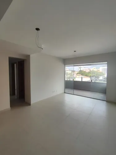 Cobertura com 3 quartos à venda em Contagem