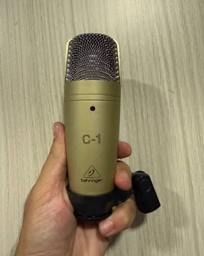 Microfone Behringer C-1