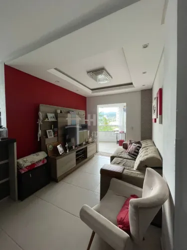 Apartamento Semi-Mobiliado à venda em Brusque