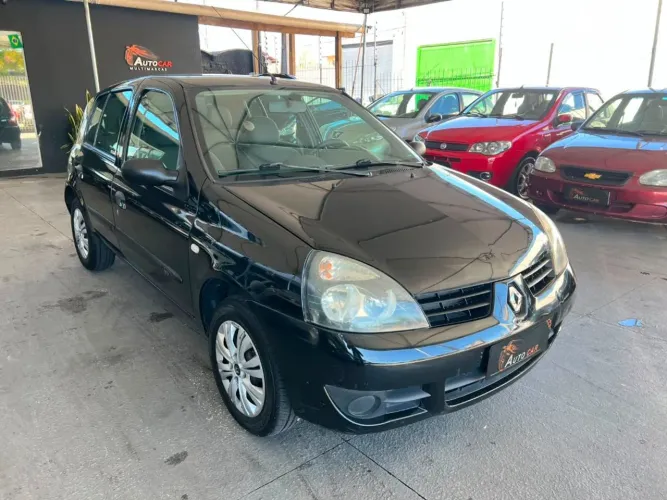 Renault Clio Hi-flex 1.0 16V 5P 2011