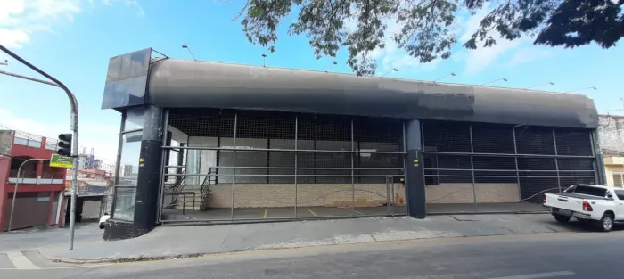 Salão para alugar, 750 m² por R$ 15.583,33/mês - Vila Santana - Sorocaba/SP