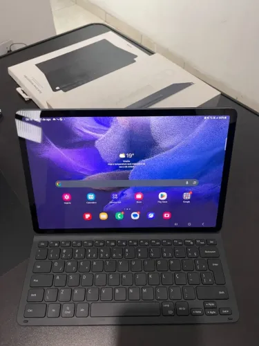 Tablet SAMSUNG TAB S7 FE + TECLADO BATDOW COM CAIXA