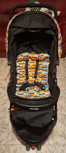 Carrinho Bebe Voyage Delta Colore