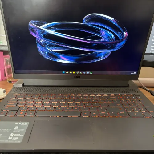 Dell G15 - GTX 1650 - i5