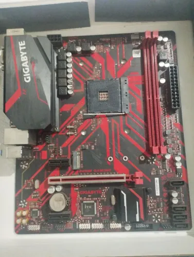 Placa Mãe B450 Gigabyte (SUCATA)