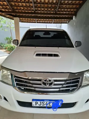 Toyota Hilux CD D4-d 4X4 3.0 TDI Dies. Mec. 2015