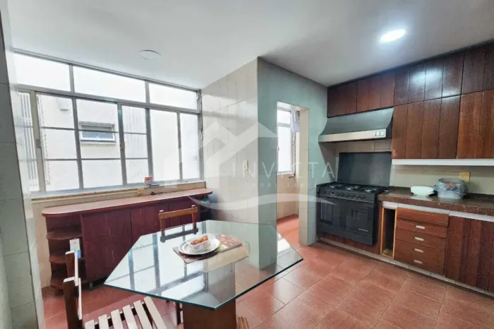 OPORTUNIDADE EM BOTAFOGO - CONFORTO, ESPAÇO E LOCALIZAÇÃO IMBATÍVEL!