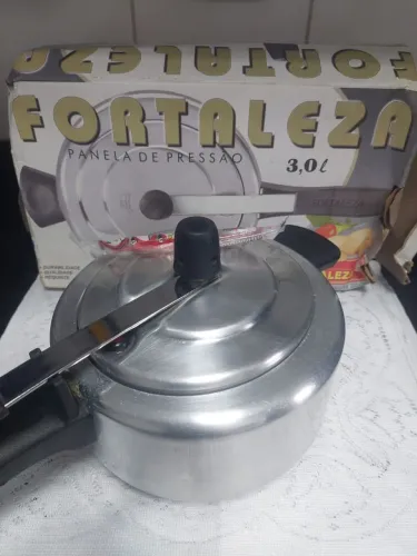 Panela de pressão Fortaleza 3L