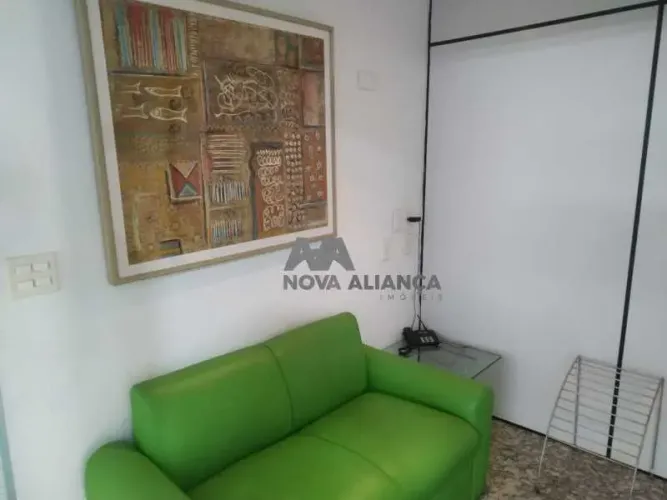 Sala-À VENDA-Copacabana-Rio de Janeiro-RJ