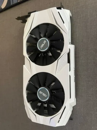 Placa de Vídeo GTX 1060 6GB novinha