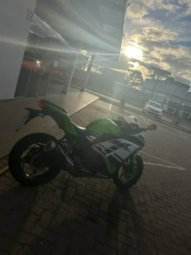 Kawasaki 30 anos