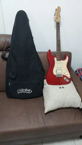 OPORTUNIDADE///Guitarra Aria Pro novinha