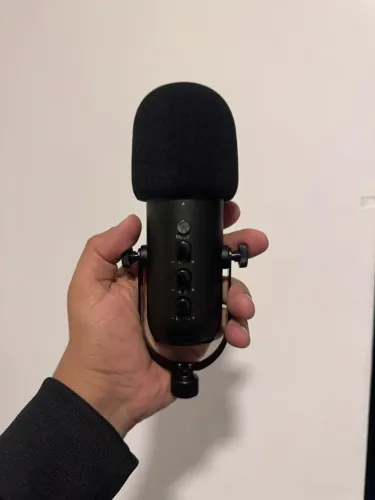 Mirofone studio podcast profissional HAOMUREN