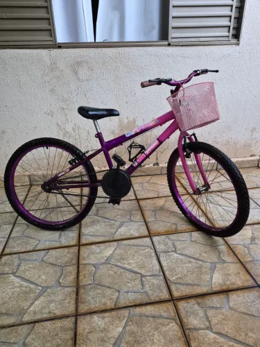 Bicicleta aro 24