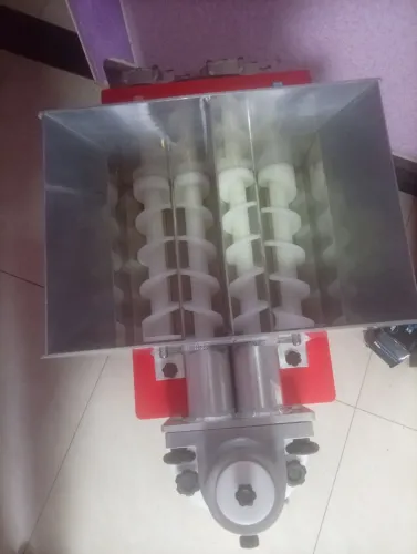 Máquina de salgado semi nova