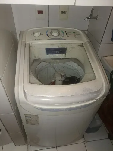 Máquina de Lavar Electrolux turbo economia 10kg