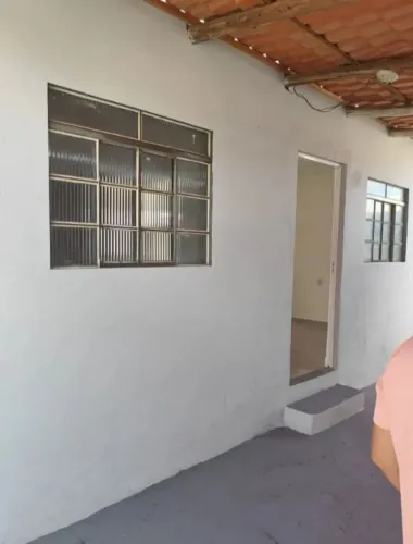 Vendo imóvel centro de montes claros
